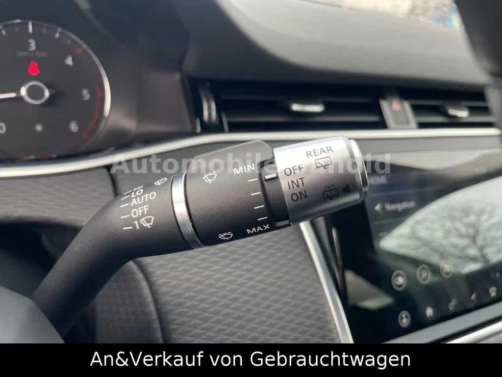 Land Rover Range Rover Rover Evoque Basis*Kamera*Navi*Pano*CarPla 10/2019-photo-17