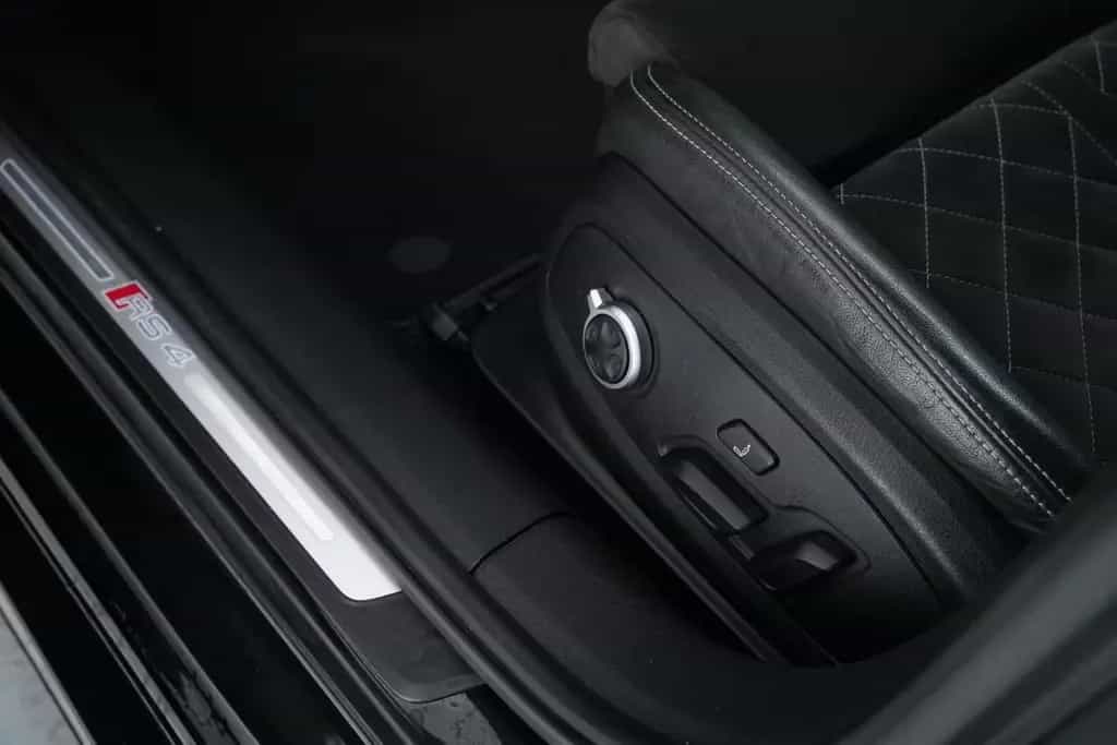 Audi RS4 AVANT 2.9TFSI QUATTRO CARBON --ALL BLACK-- 07/2019-photo-10