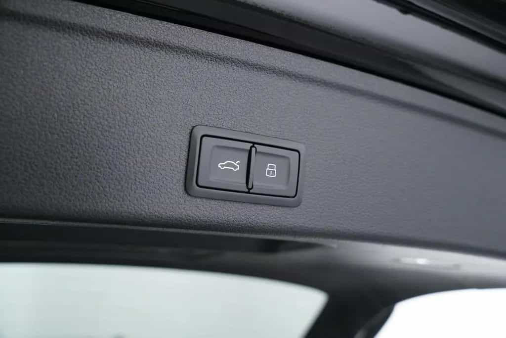 Audi RS4 AVANT 2.9TFSI QUATTRO CARBON --ALL BLACK-- 07/2019-photo-37