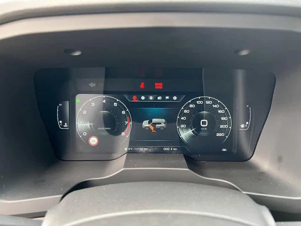 KGM Korando Nomad 2WD null-photo-10
