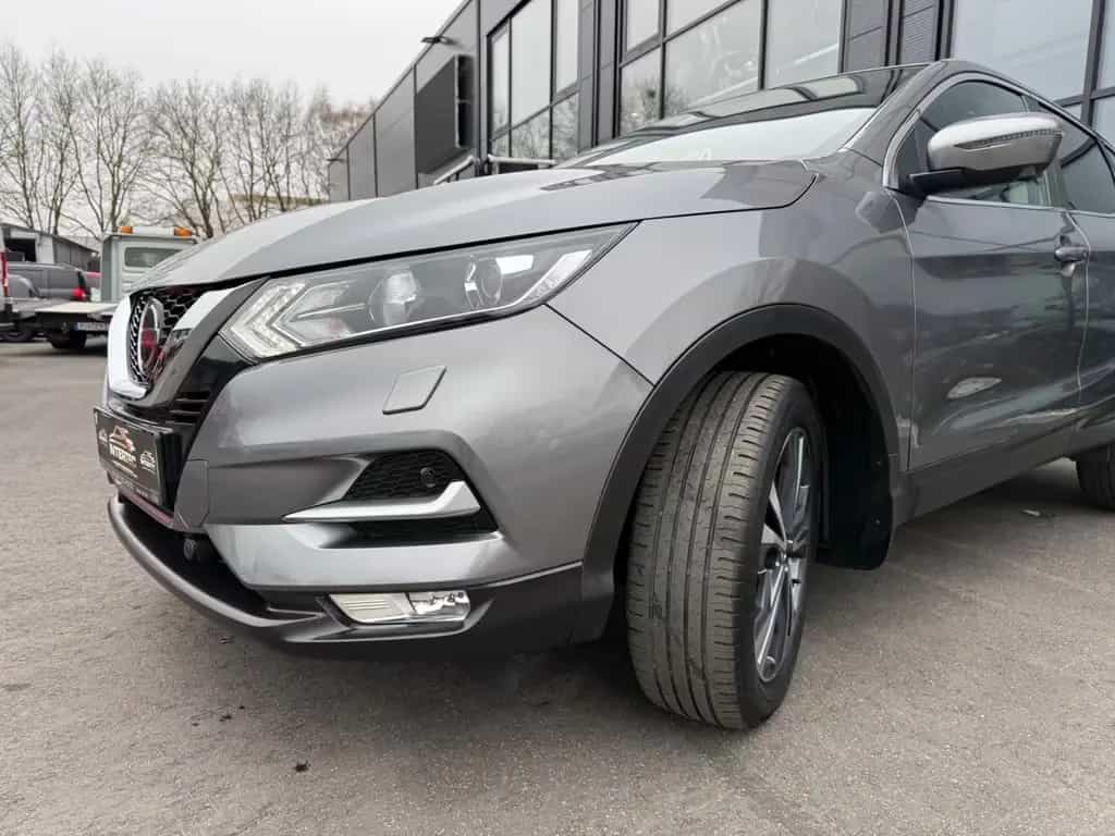 Nissan Qashqai N-Connecta*NAVI*CAM*PDC*SHZ*FSP*TÜV NEU* 11/2018-photo-19