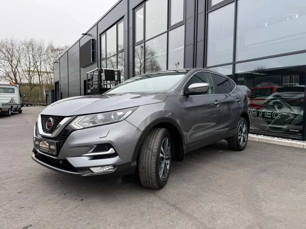 Nissan Qashqai N-Connecta*NAVI*CAM*PDC*SHZ*FSP*TÜV NEU* 11/2018-photo-30