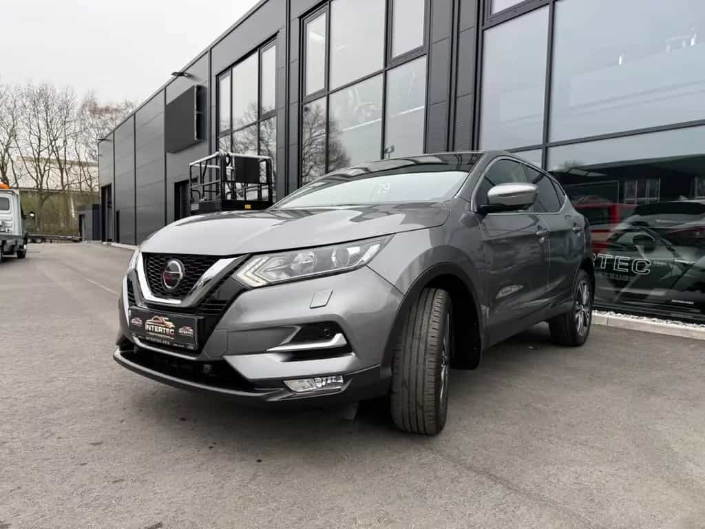 Nissan Qashqai N-Connecta*NAVI*CAM*PDC*SHZ*FSP*TÜV NEU* 11/2018-photo-4