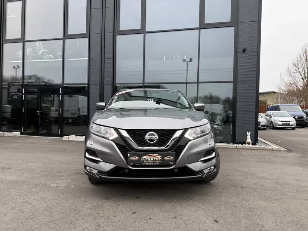 Nissan Qashqai N-Connecta*NAVI*CAM*PDC*SHZ*FSP*TÜV NEU* 11/2018-photo-5
