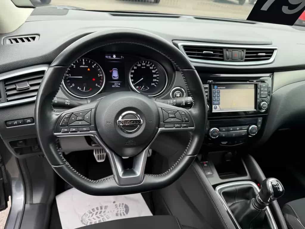 Nissan Qashqai N-Connecta*NAVI*CAM*PDC*SHZ*FSP*TÜV NEU* 11/2018-photo-9