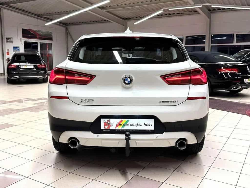 BMW xDrive 20i /LED/Navi/Ahk/VZE/Park-Ass 07/2019-photo-6