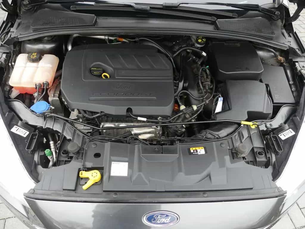 Ford Focus Turnier Titanium"80TKM" 03/2018-photo-17