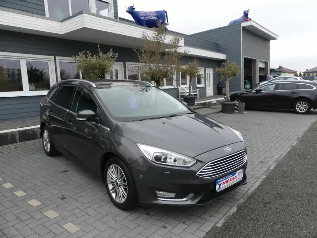 Ford Focus Turnier Titanium"80TKM" 03/2018-photo-2