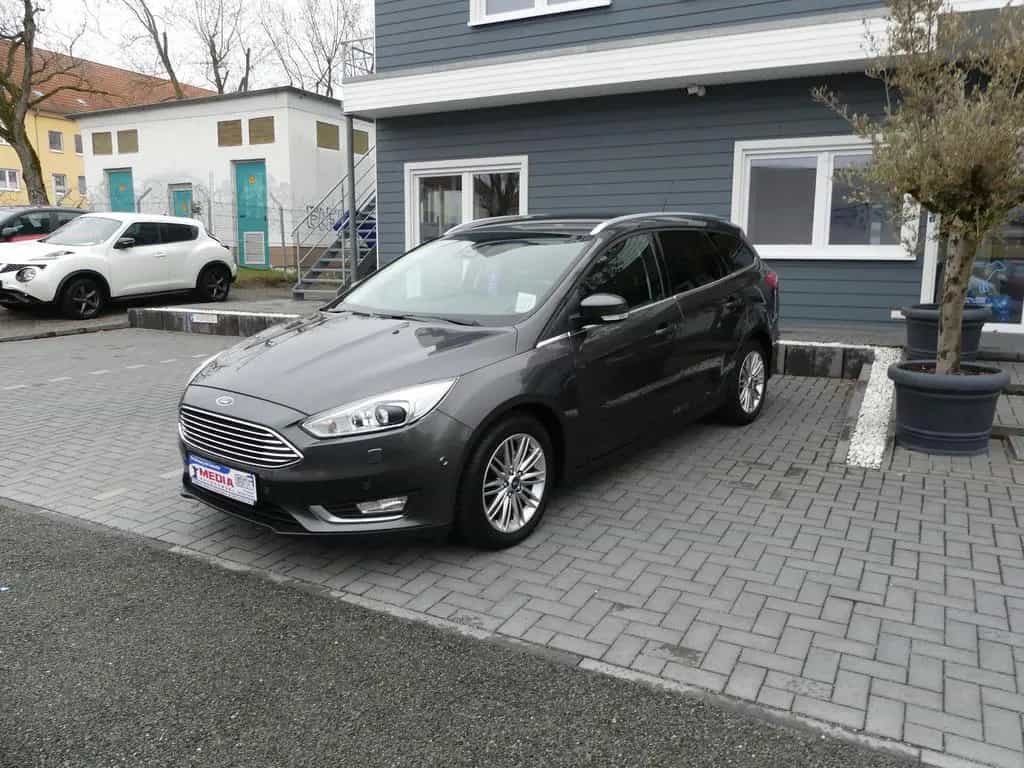 Ford Focus Turnier Titanium"80TKM" 03/2018-photo-8