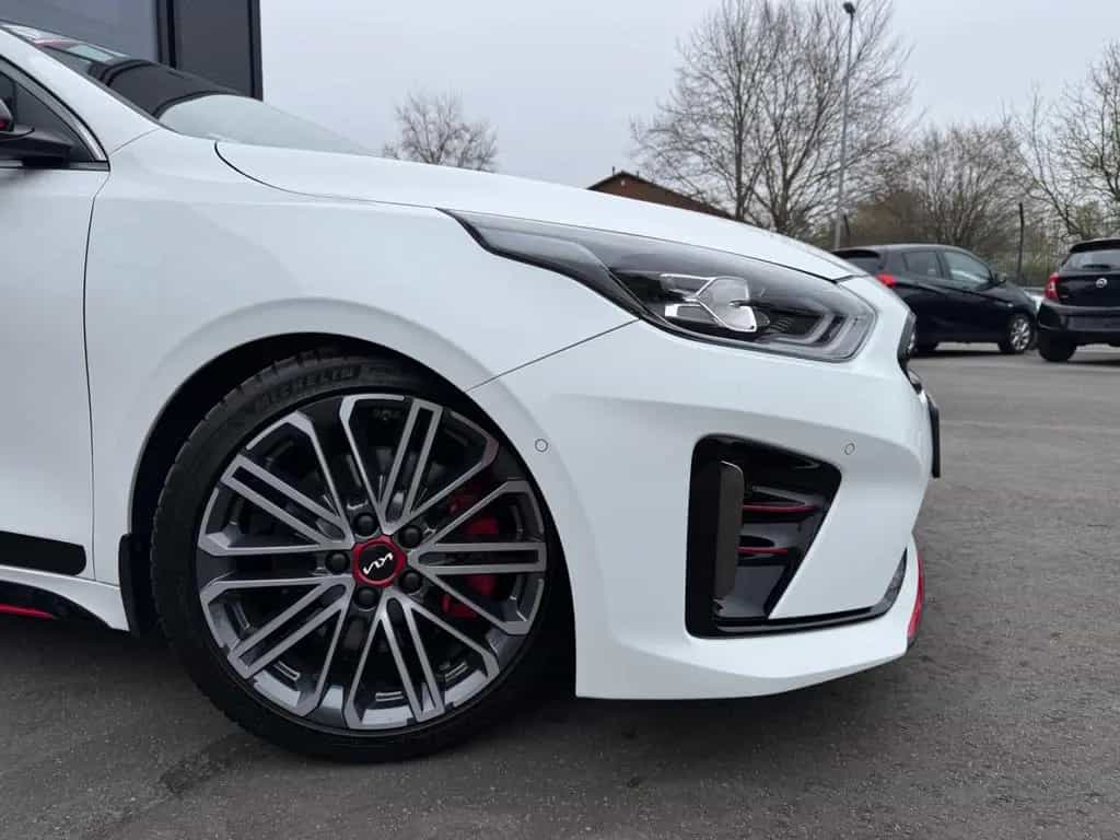Kia pro cee'd GT*PANO*NAVI*LED*CAM*PDC*SHZ*APPLE CAR 03/2019-photo-19