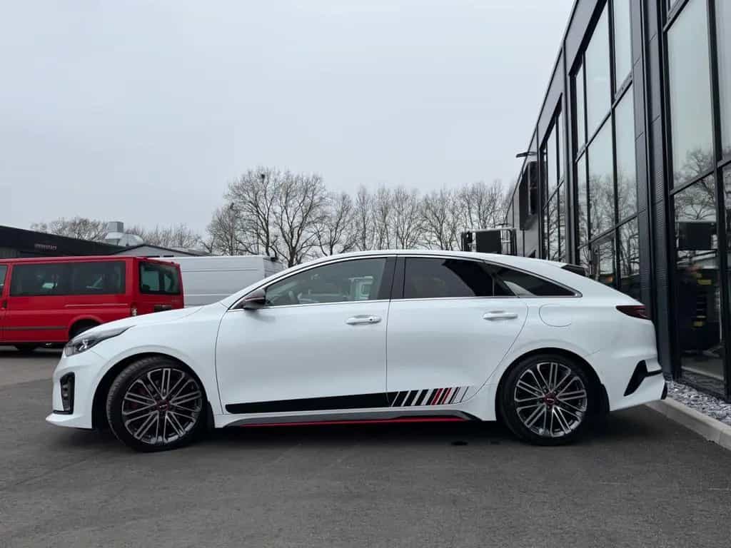Kia pro cee'd GT*PANO*NAVI*LED*CAM*PDC*SHZ*APPLE CAR 03/2019-photo-32