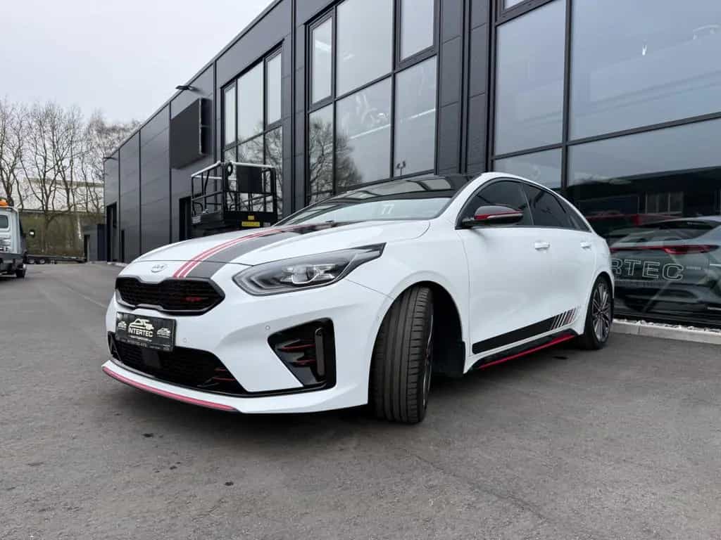 Kia pro cee'd GT*PANO*NAVI*LED*CAM*PDC*SHZ*APPLE CAR 03/2019-photo-4