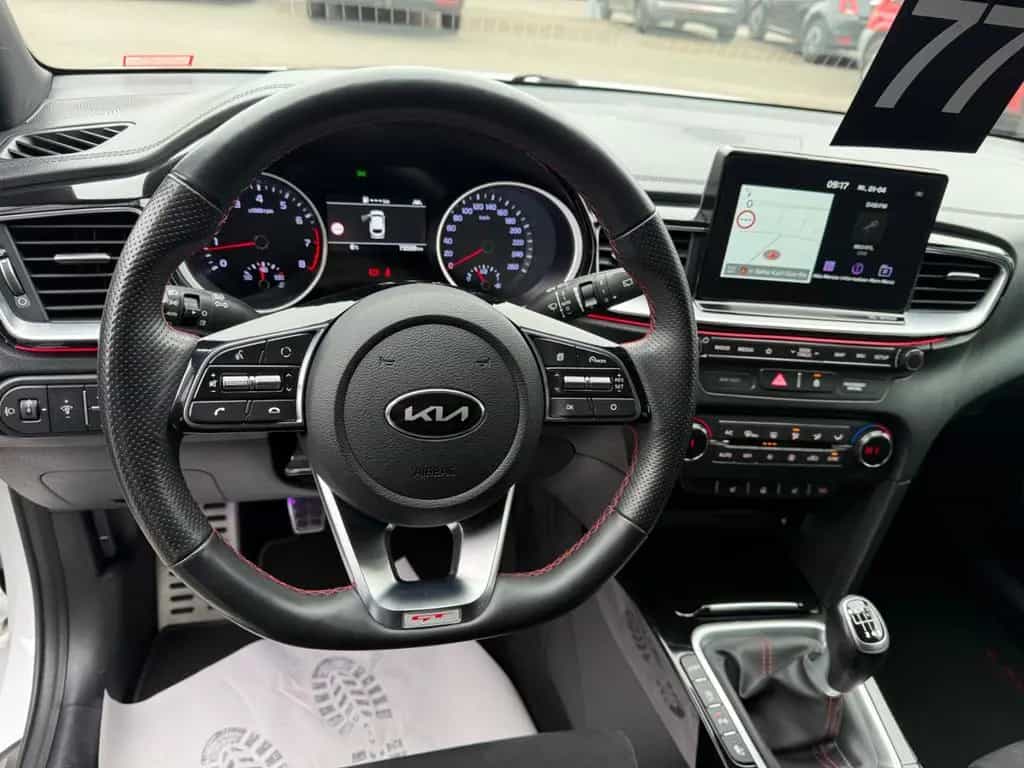 Kia pro cee'd GT*PANO*NAVI*LED*CAM*PDC*SHZ*APPLE CAR 03/2019-photo-9
