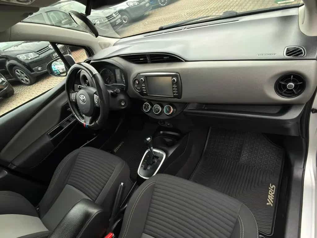 Toyota Yaris 1.5 *1.HAND*KAMERA*SPURSYSTEM* 05/2019-photo-15