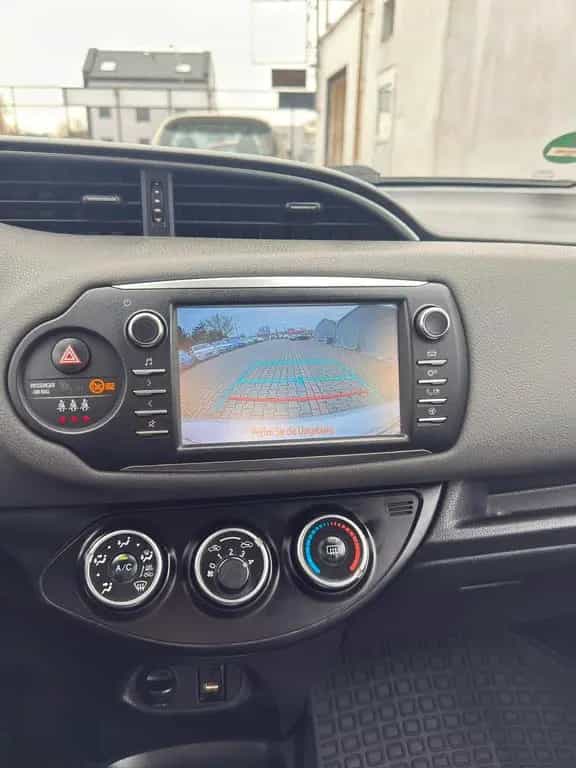 Toyota Yaris 1.5 *1.HAND*KAMERA*SPURSYSTEM* 05/2019-photo-22