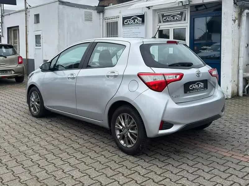 Toyota Yaris 1.5 *1.HAND*KAMERA*SPURSYSTEM* 05/2019-photo-4