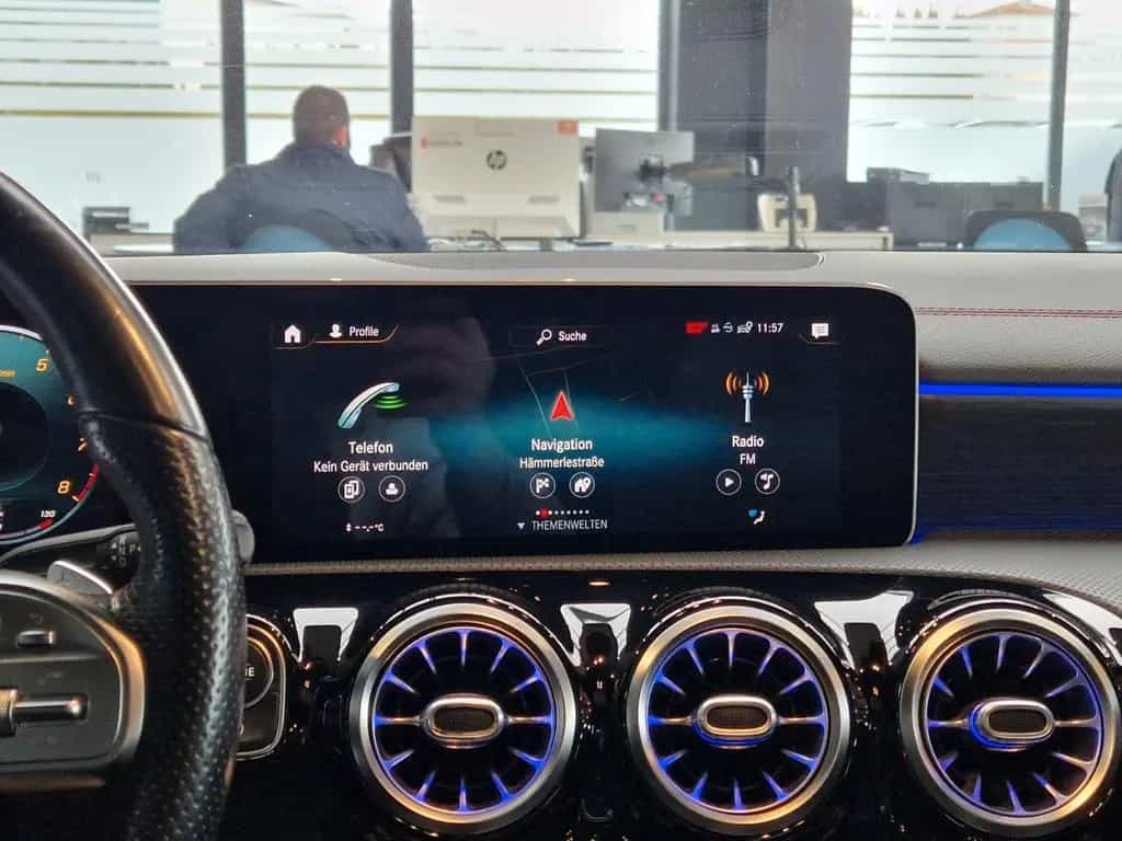 Mercedes-Benz CLA-Class 220 AMG-Line*Matt Grau*Panorama*18"AMG* 07/2019-photo-13