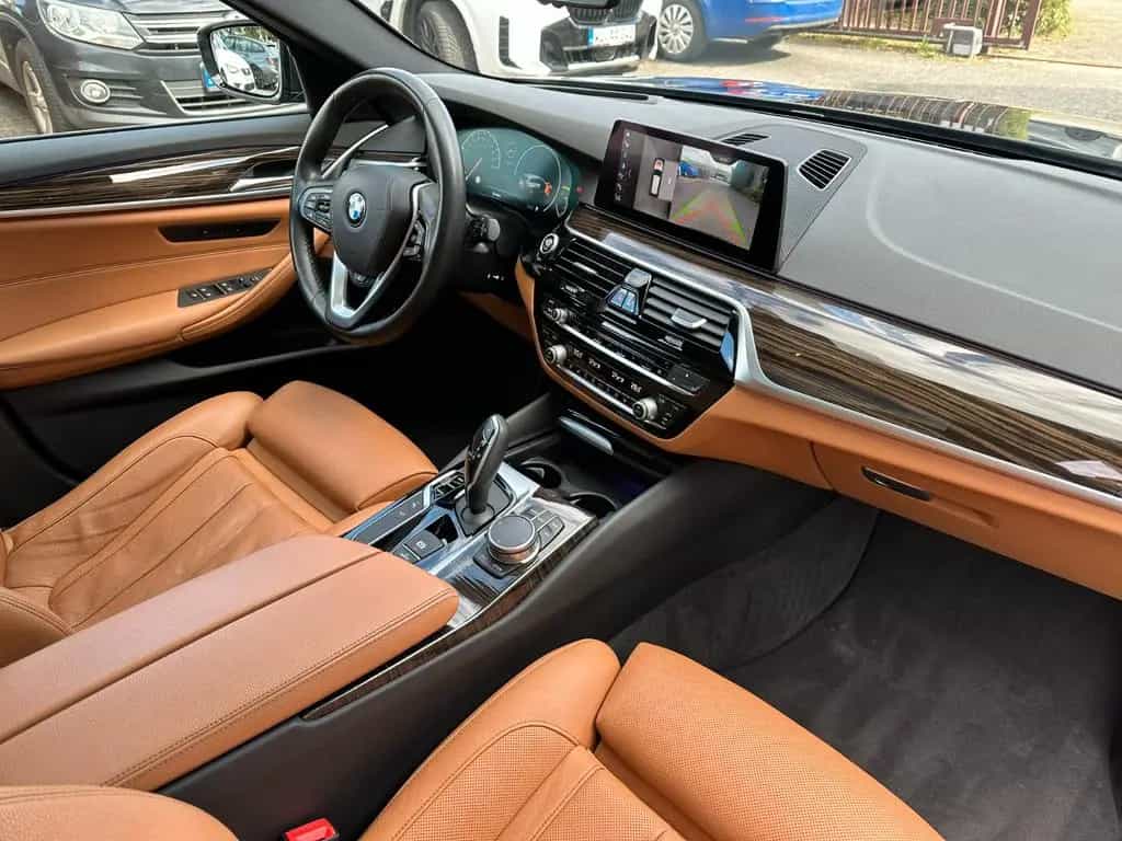 BMW 5 Series Sport DIGITACHO PANO ACC 360° SITZKLIMA 06/2019-photo-10