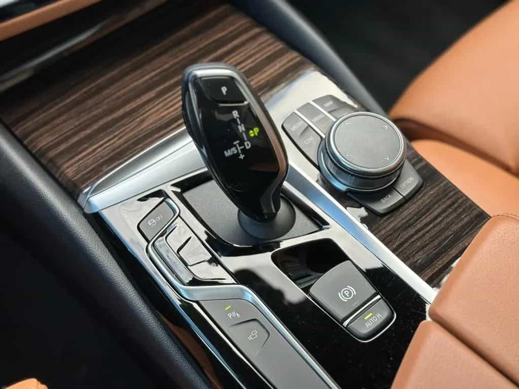 BMW 5 Series Sport DIGITACHO PANO ACC 360° SITZKLIMA 06/2019-photo-19