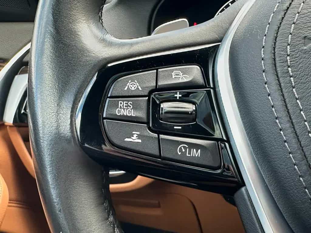 BMW 5 Series Sport DIGITACHO PANO ACC 360° SITZKLIMA 06/2019-photo-22