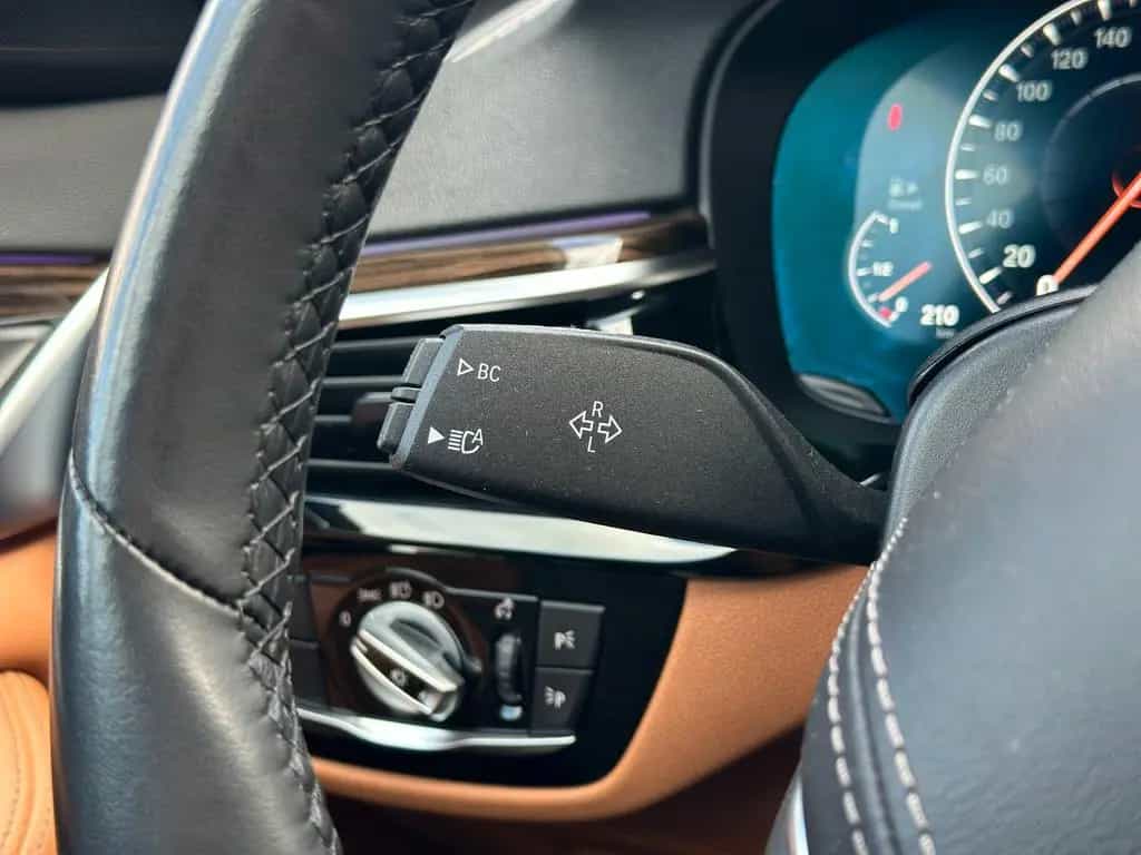 BMW 5 Series Sport DIGITACHO PANO ACC 360° SITZKLIMA 06/2019-photo-27