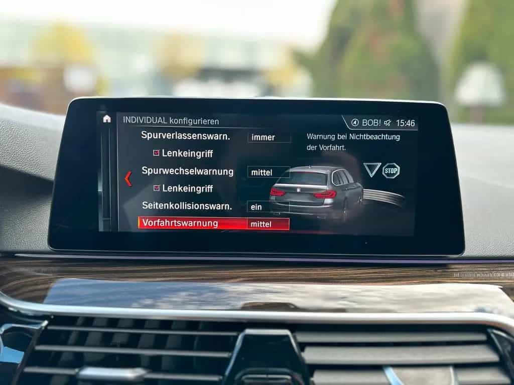 BMW 5 Series Sport DIGITACHO PANO ACC 360° SITZKLIMA 06/2019-photo-29