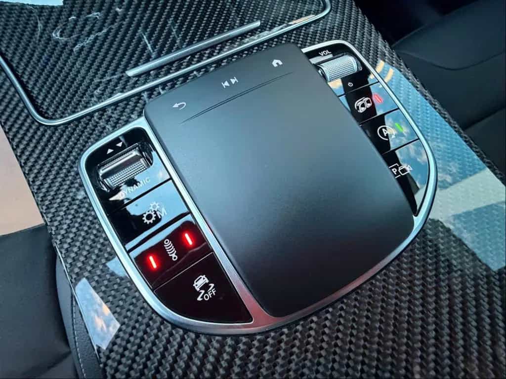 Mercedes-Benz GLC 63 AMG +Night+MAGNO+AGA+HUD+Sound+Pano+KeyGo 02/2022-photo-32