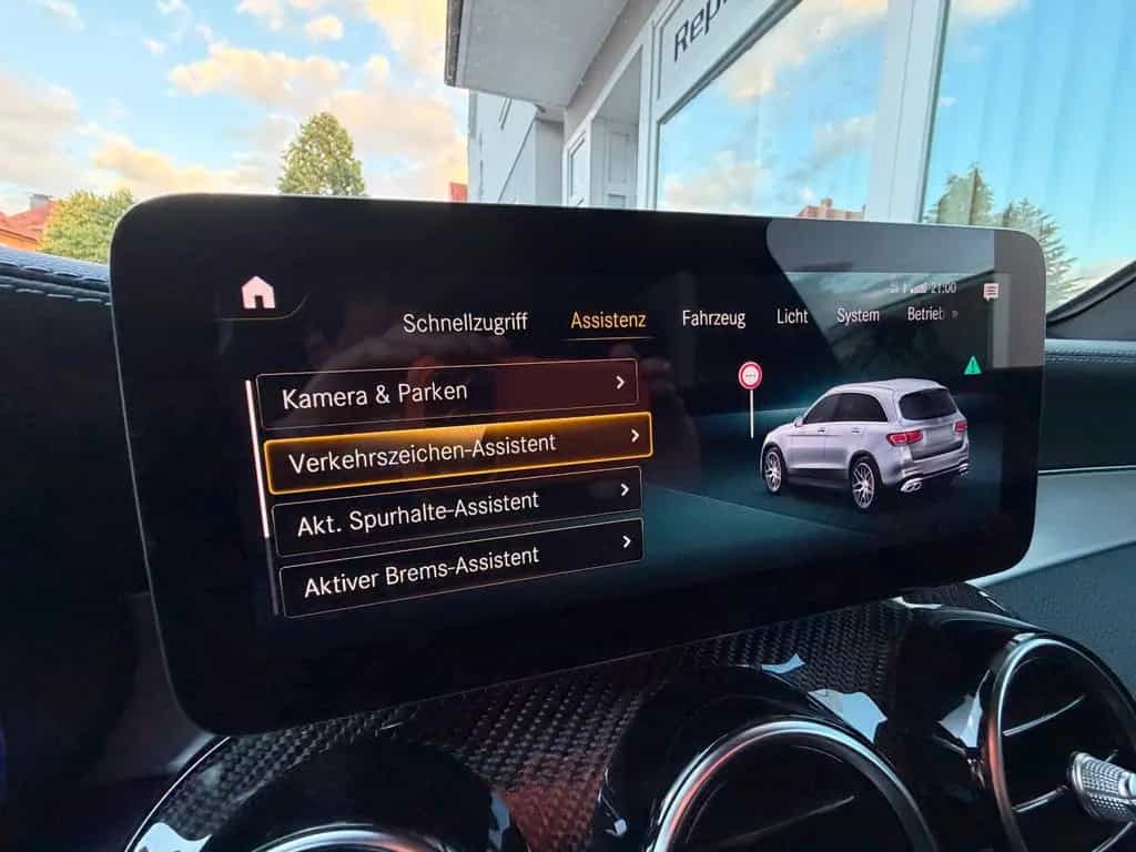 Mercedes-Benz GLC 63 AMG +Night+MAGNO+AGA+HUD+Sound+Pano+KeyGo 02/2022-photo-37