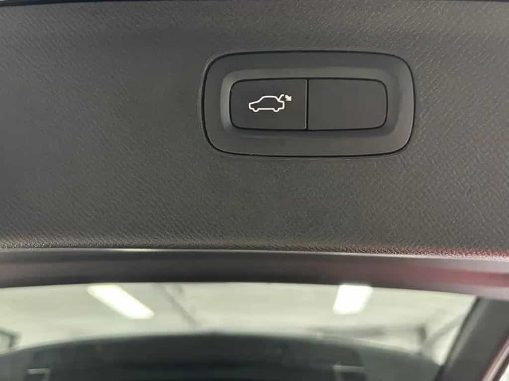 Volvo XC90 R Design AWD/1Hand/AHK/Kamera/8FACH 04/2020-photo-33