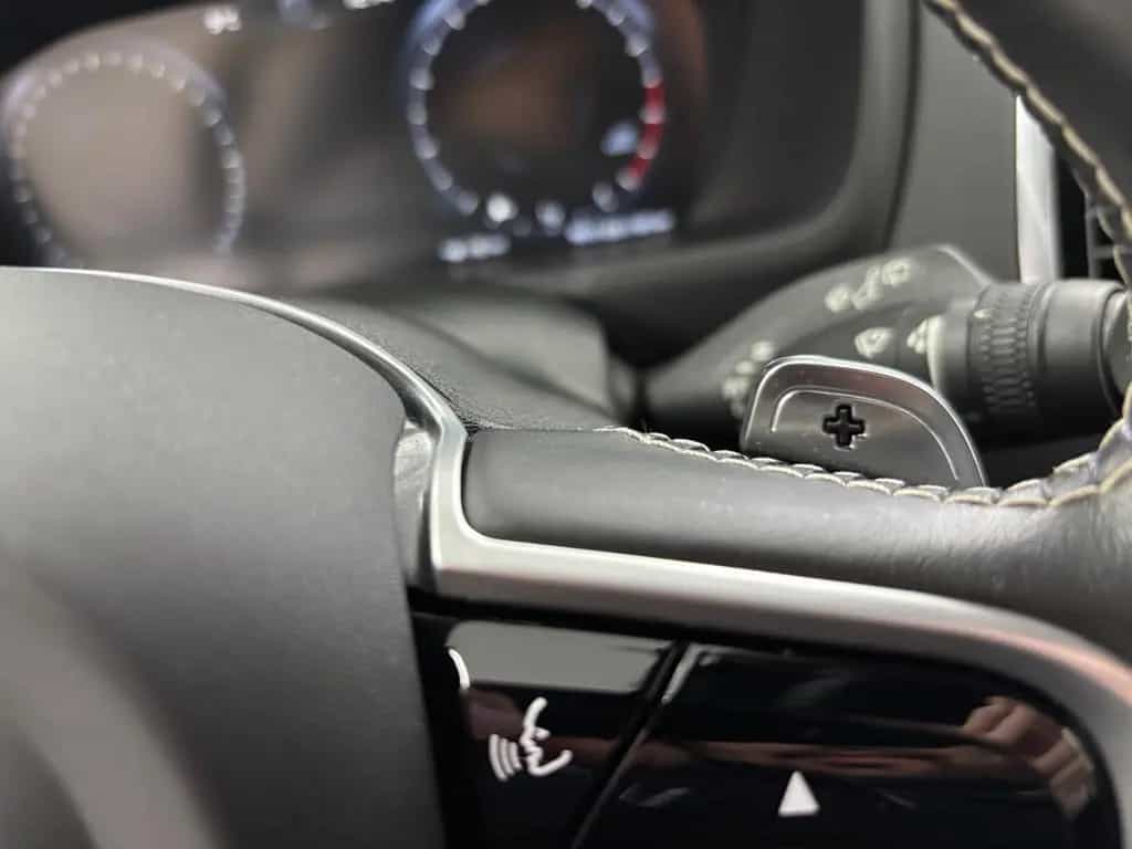 Volvo XC90 R Design AWD/1Hand/AHK/Kamera/8FACH 04/2020-photo-35