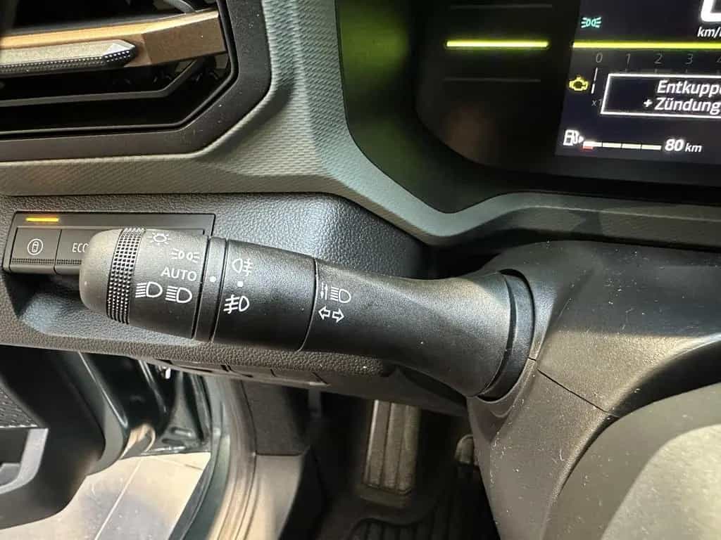 Dacia Duster mild hybrid 140PS Neuer Extreme 03/2026-photo-33