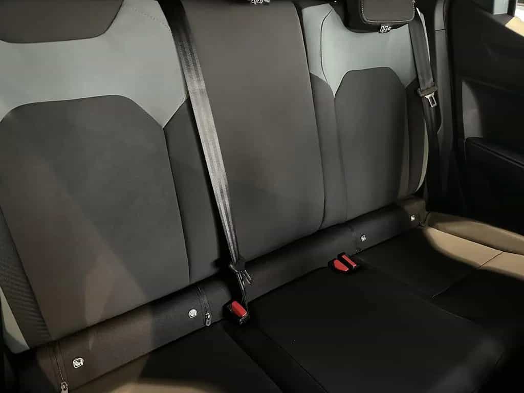 Dacia Duster mild hybrid 140PS Extreme 03/2026-photo-10