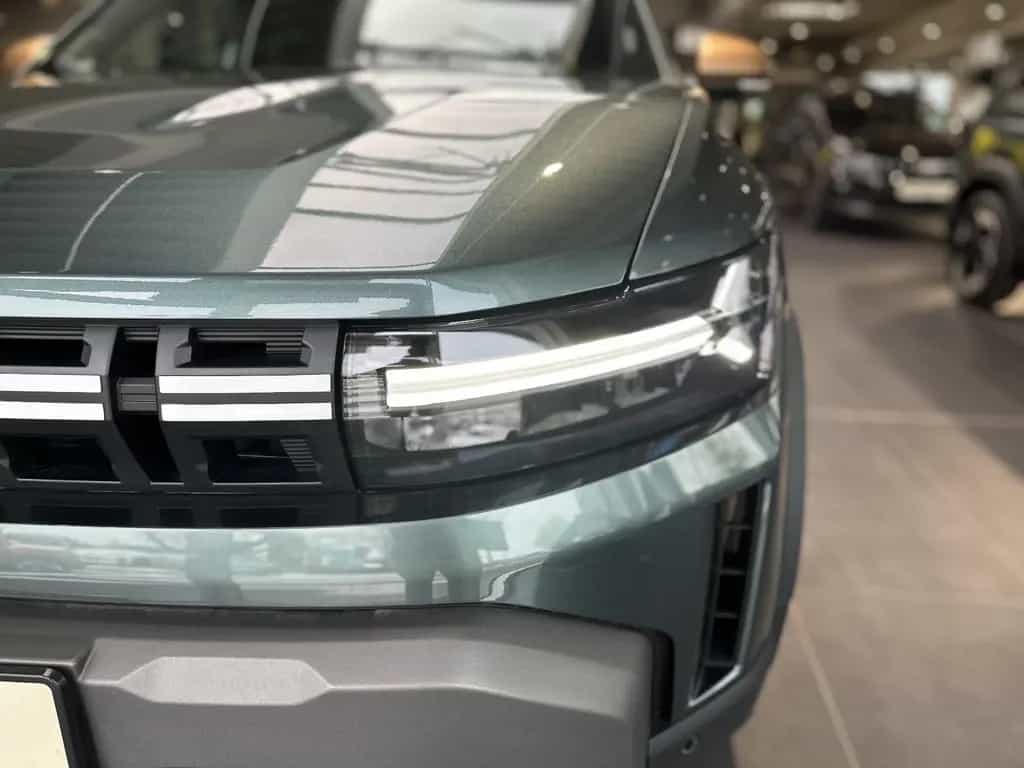 Dacia Duster mild hybrid 140PS Extreme 03/2026-photo-2