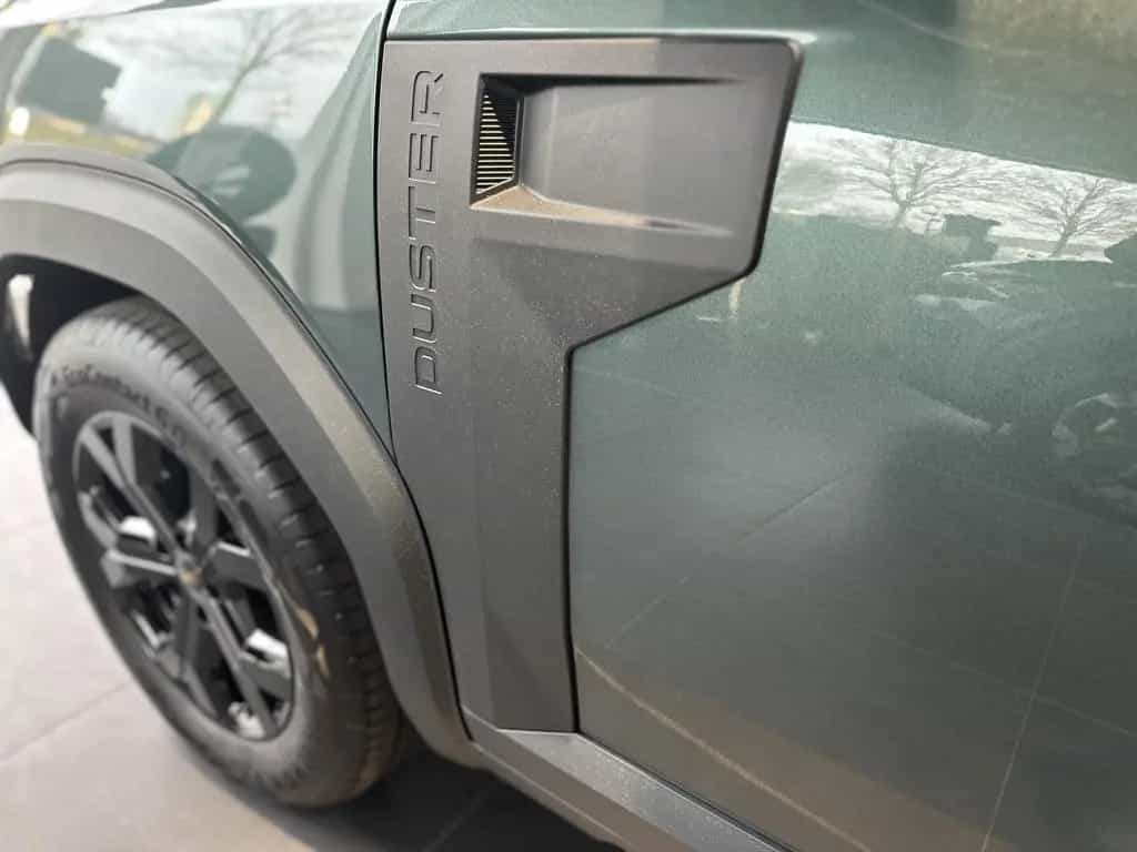 Dacia Duster mild hybrid 140PS Extreme 03/2026-photo-25