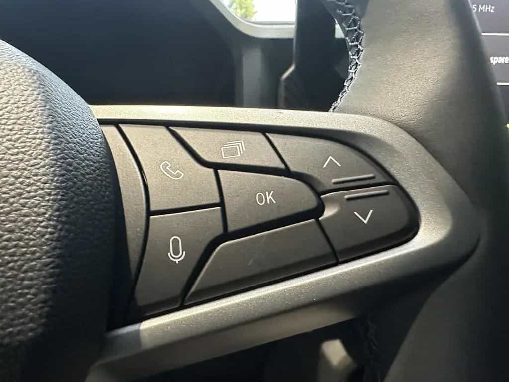 Dacia Duster mild hybrid 140PS Extreme 03/2026-photo-33