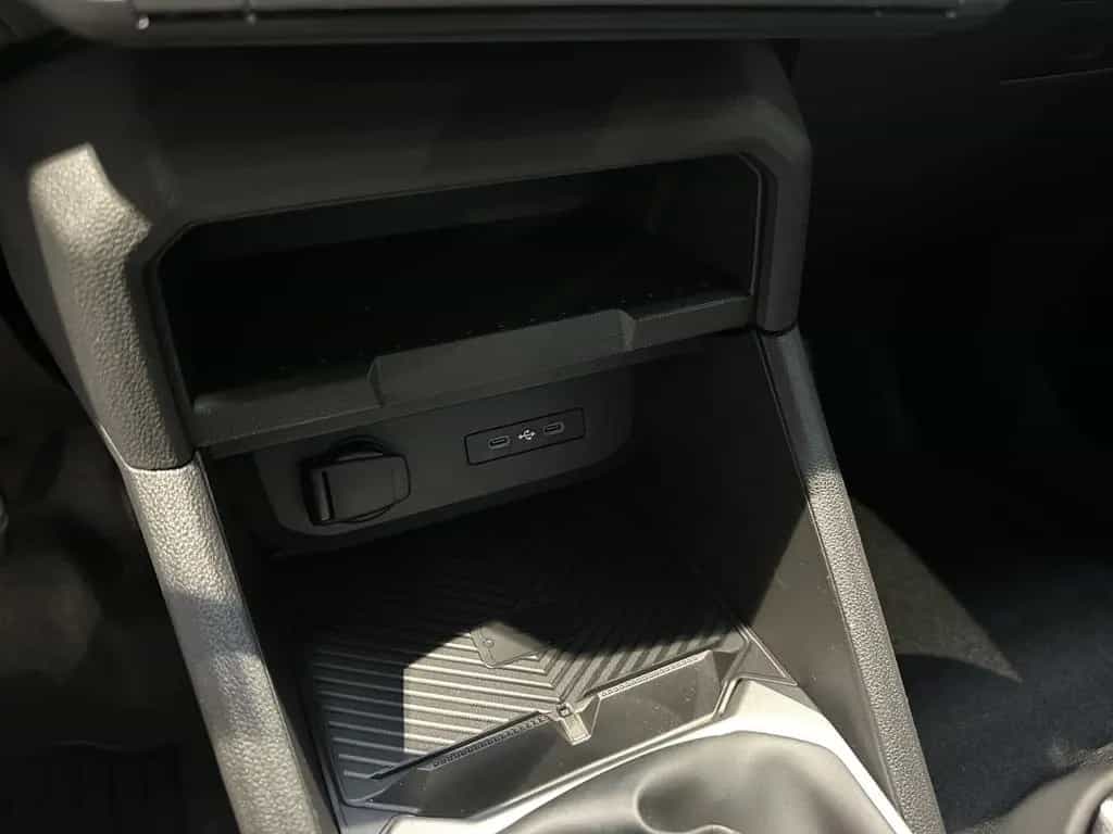Dacia Duster mild hybrid 140PS Extreme 03/2026-photo-42