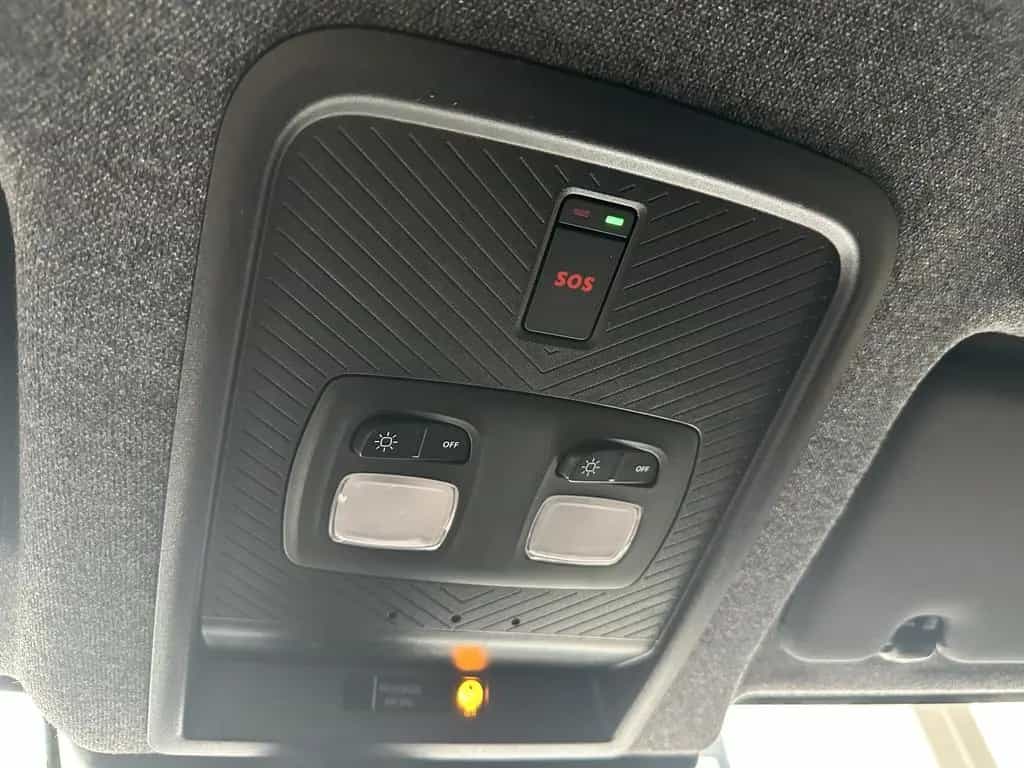Dacia Duster mild hybrid 140PS Extreme 03/2026-photo-45