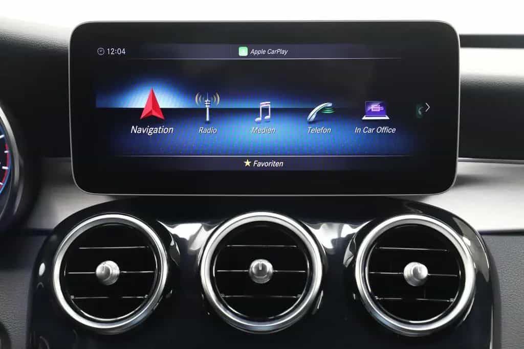 Mercedes-Benz C 300 T 258PS 9G 4Matic AMG Stdheiz MBeam 12/2019-photo-35