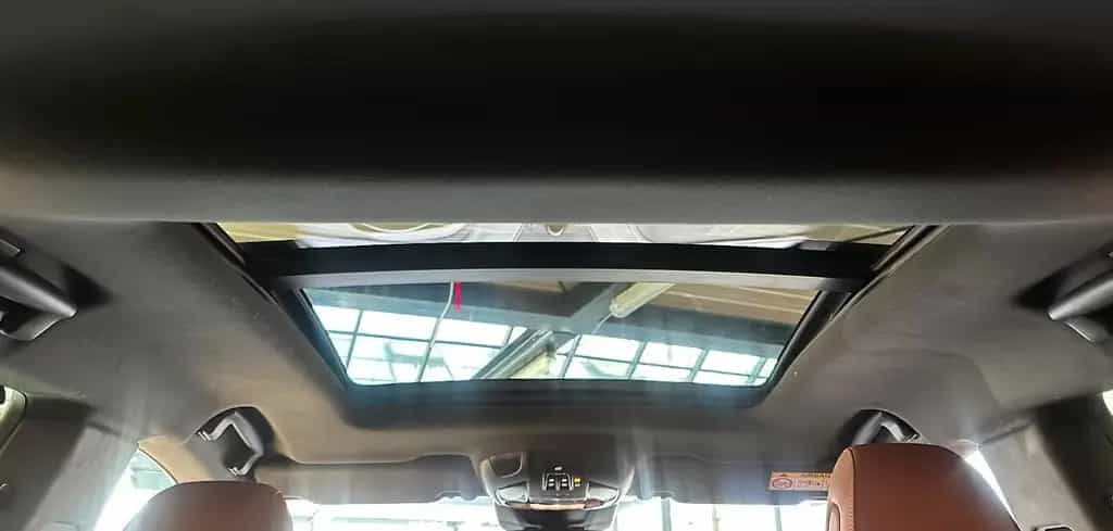 Maserati Levante Q4 Pano Navi Xenon 360° kamera 09/2020-photo-10