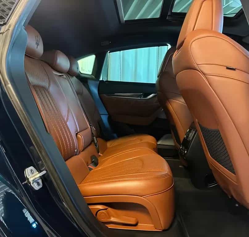 Maserati Levante Q4 Pano Navi Xenon 360° kamera 09/2020-photo-11