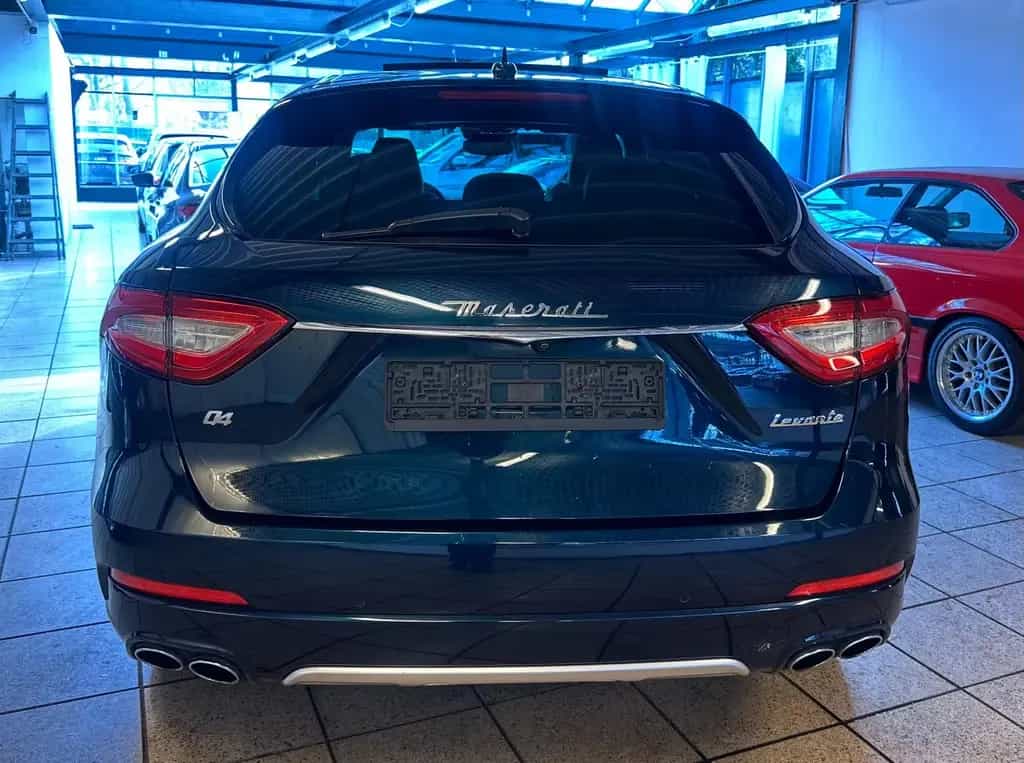 Maserati Levante Q4 Pano Navi Xenon 360° kamera 09/2020-photo-4