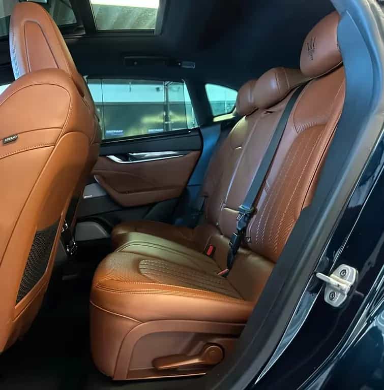 Maserati Levante Q4 Pano Navi Xenon 360° kamera 09/2020-photo-8