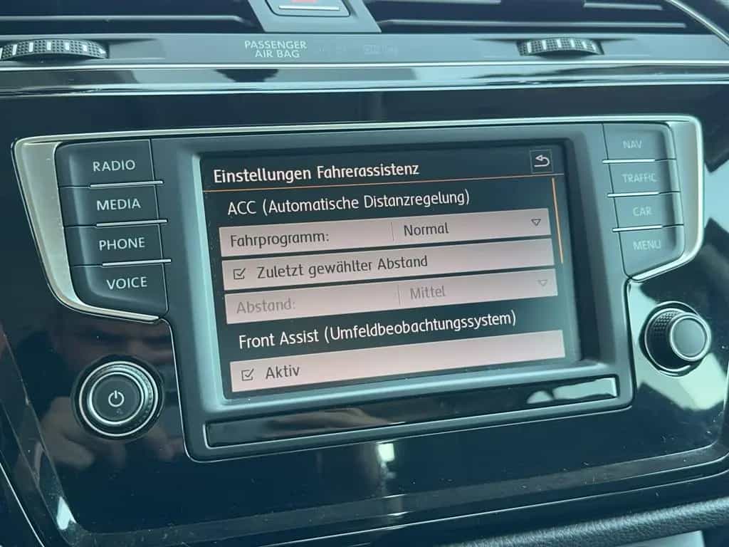 Volkswagen Touran Comfortline 1.4 TSI DSG *7-Sitzer/ACC/Kam 02/2016-photo-23