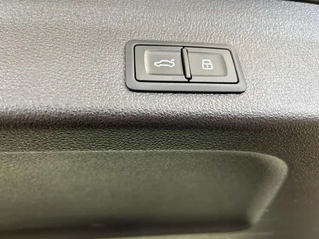 Audi A6 Avant 50 TDI quattro design LED+LEDER+NAVI 05/2021-photo-26