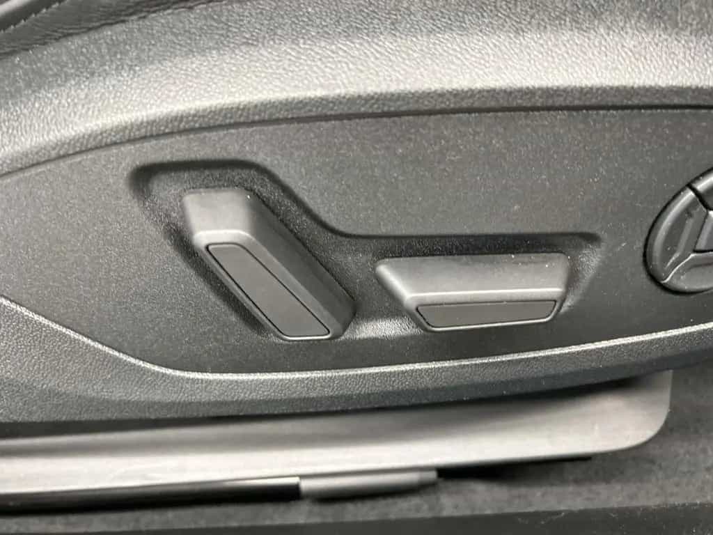 Audi A6 Avant 50 TDI quattro design LED+LEDER+NAVI 05/2021-photo-30
