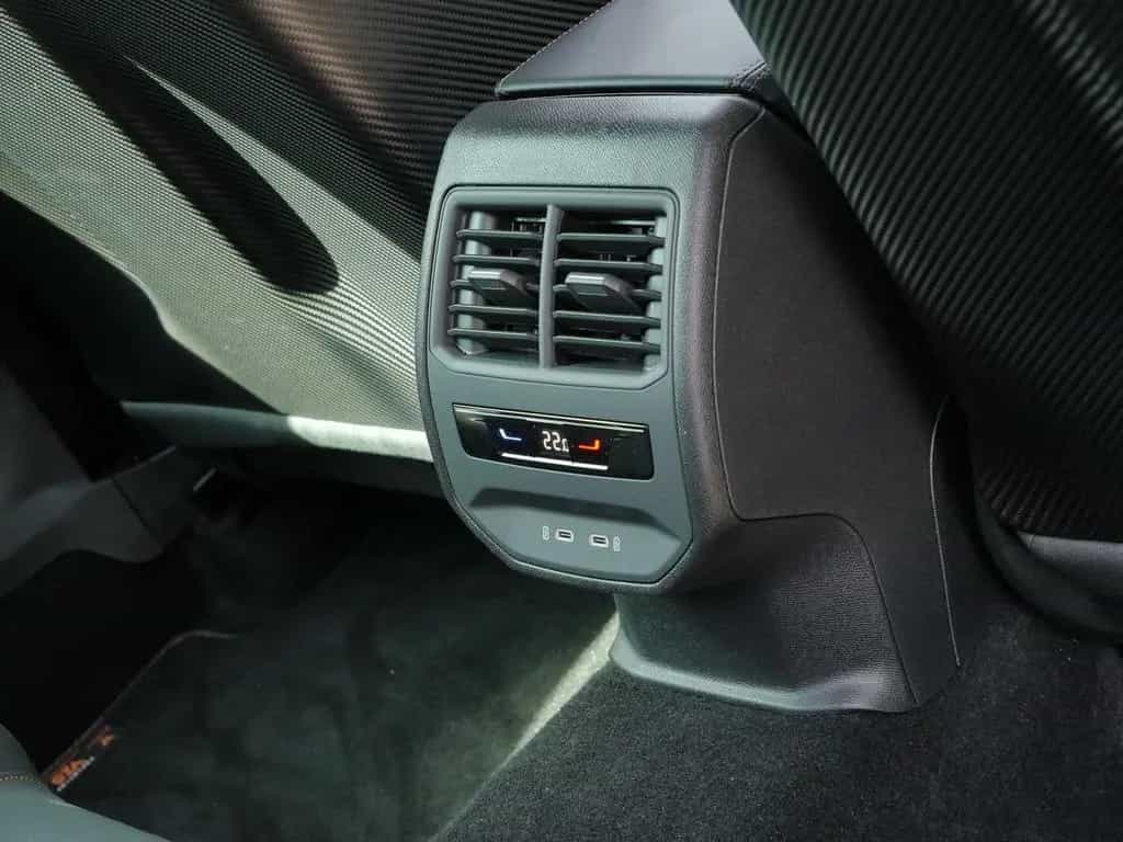 Cupra Formentor VZ5 2.5 TSI Navi*RFK*Beats*Schalensitz 11/2022-photo-16