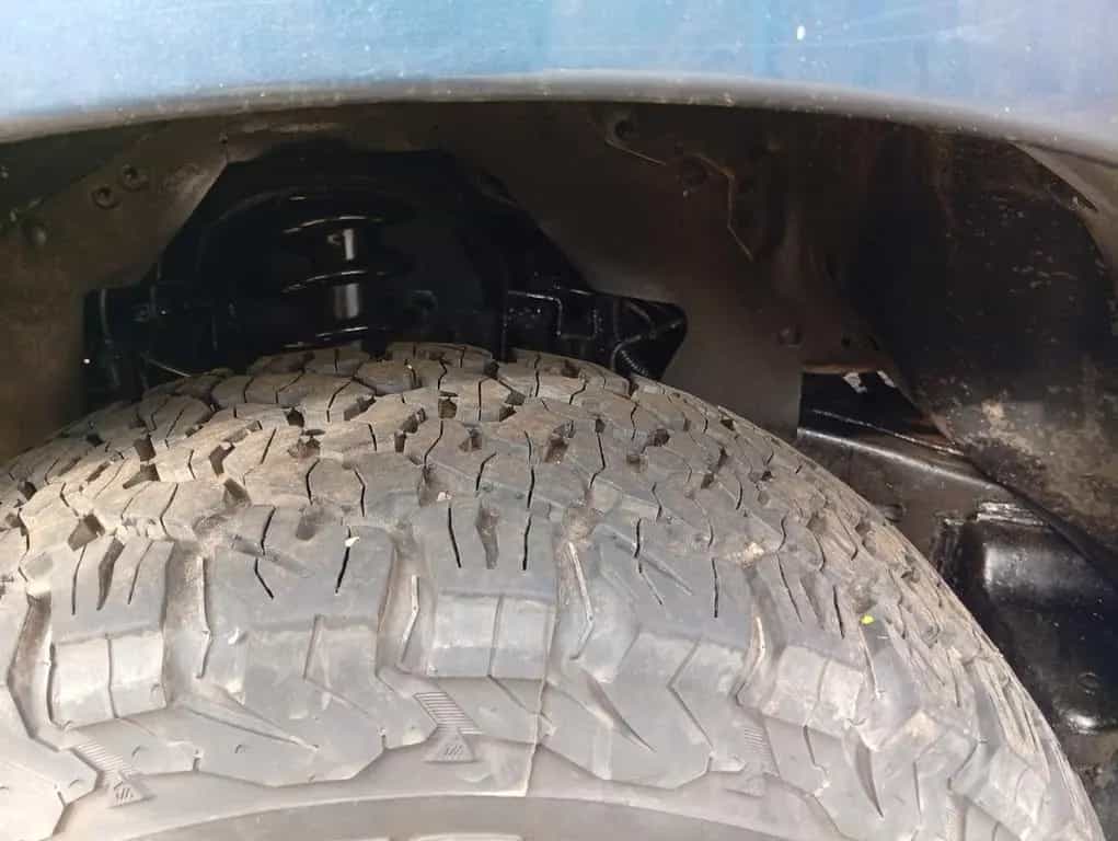 Isuzu D-Max 09/2014-photo-13