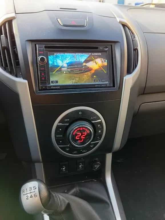 Isuzu D-Max 09/2014-photo-6