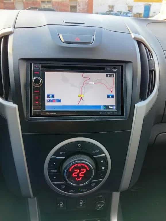 Isuzu D-Max 09/2014-photo-9