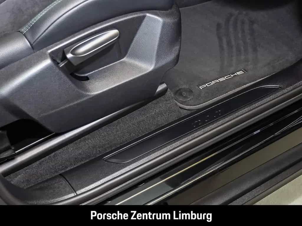 Porsche Macan Panoramadach 69.990km Parkassistent LED 04/2020-photo-31